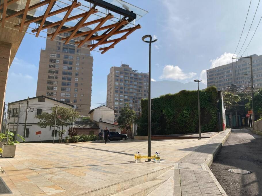 Acogedor Loft En Centro Internacional De Bogota Apartman Kültér fotó