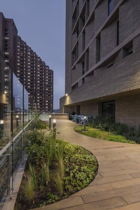 Acogedor Loft En Centro Internacional De Bogota Apartman Kültér fotó
