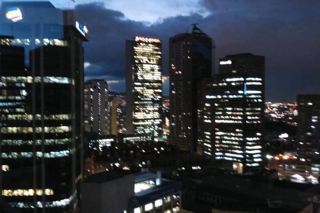 Acogedor Loft En Centro Internacional De Bogota Apartman Kültér fotó
